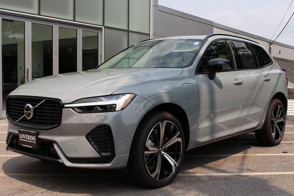 new 2025 Volvo XC60 Plug-In Hybrid car, priced at $69,625