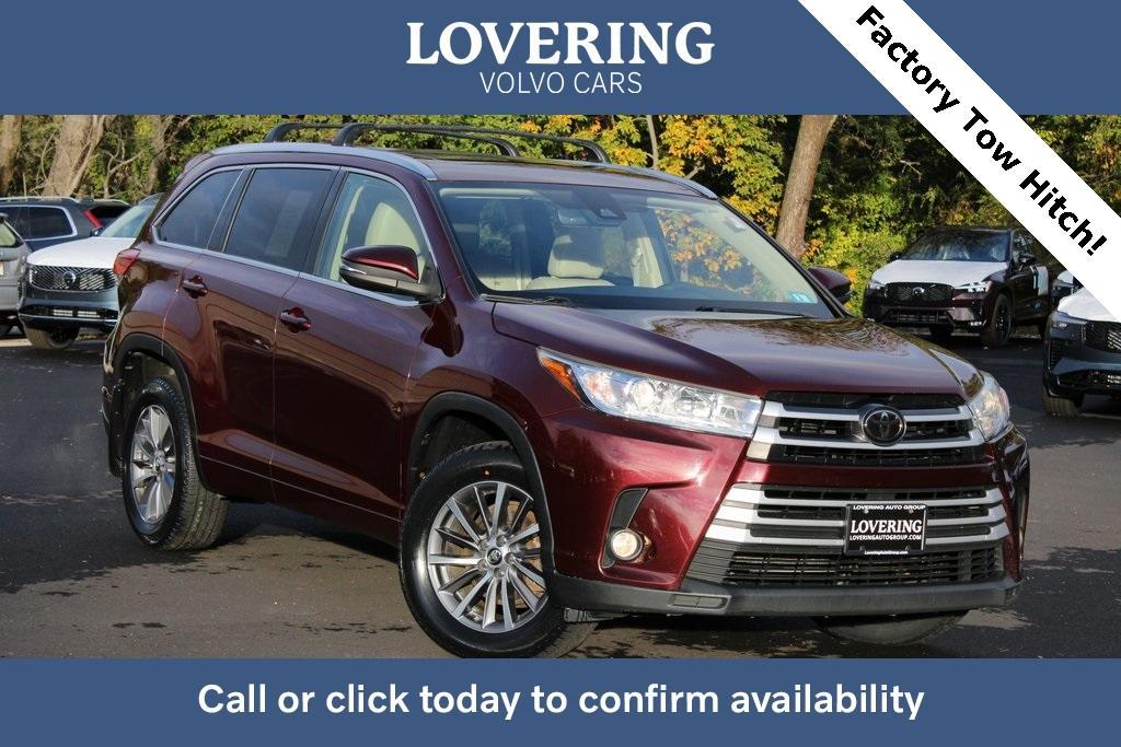 used 2017 Toyota Highlander car, priced at $21,477