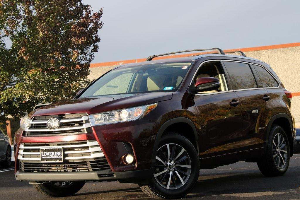 used 2017 Toyota Highlander car, priced at $19,477