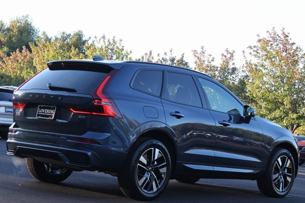 new 2026 Volvo XC60 car, priced at $58,360