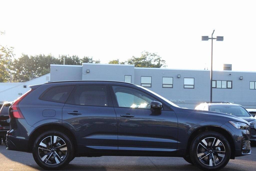 new 2026 Volvo XC60 car, priced at $58,360