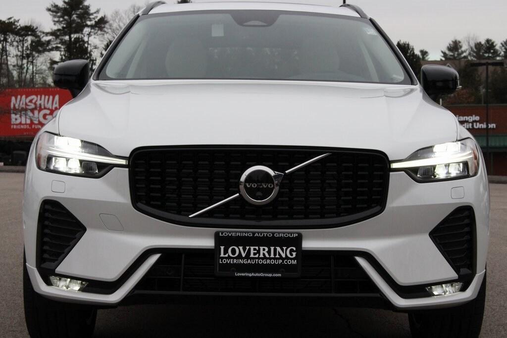 new 2025 Volvo XC60 car