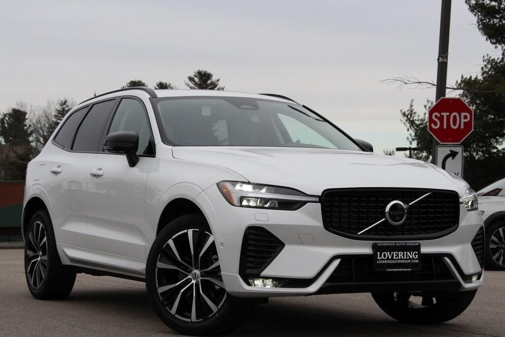 new 2025 Volvo XC60 car