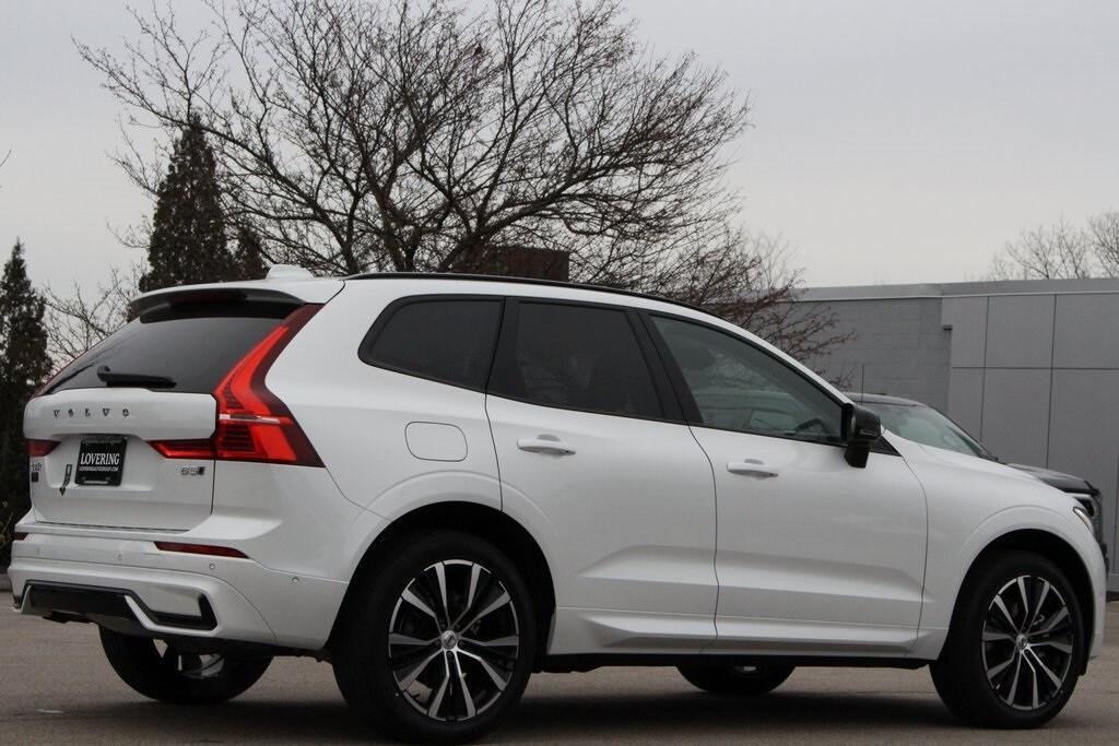 new 2025 Volvo XC60 car