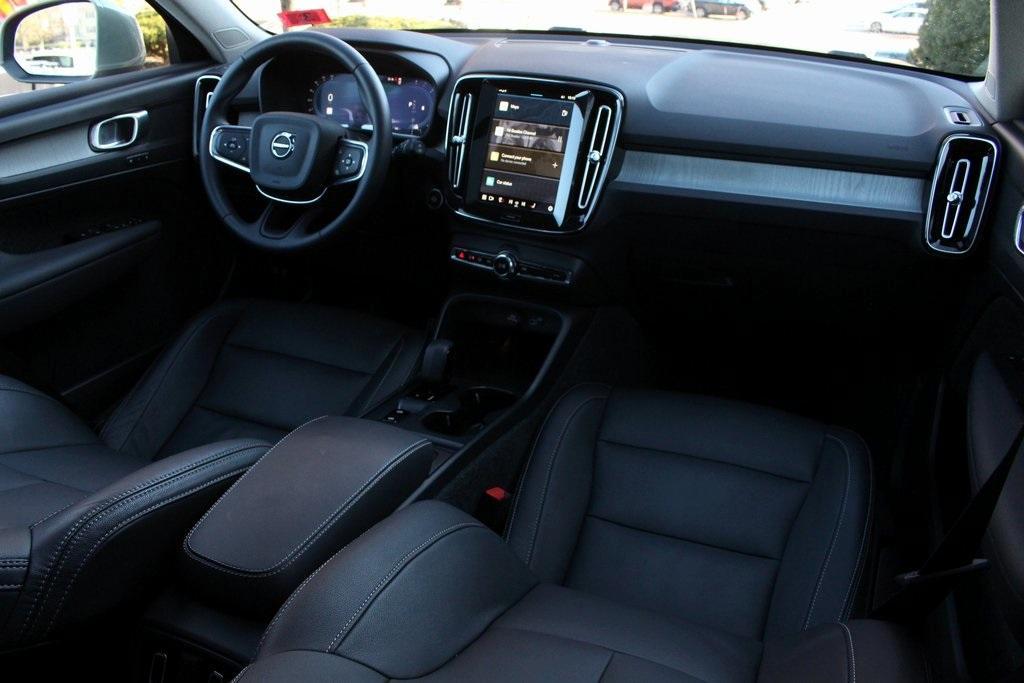 used 2024 Volvo XC40 car, priced at $33,649