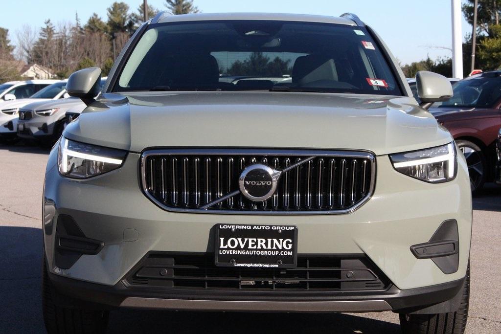 used 2024 Volvo XC40 car, priced at $33,649