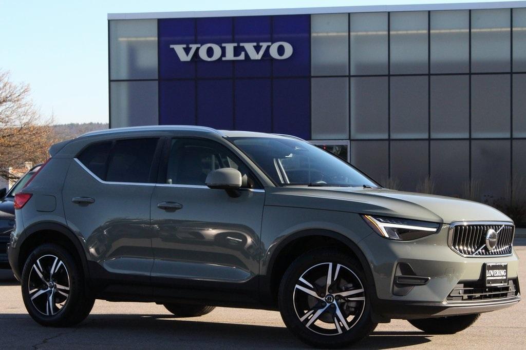 used 2024 Volvo XC40 car, priced at $33,649