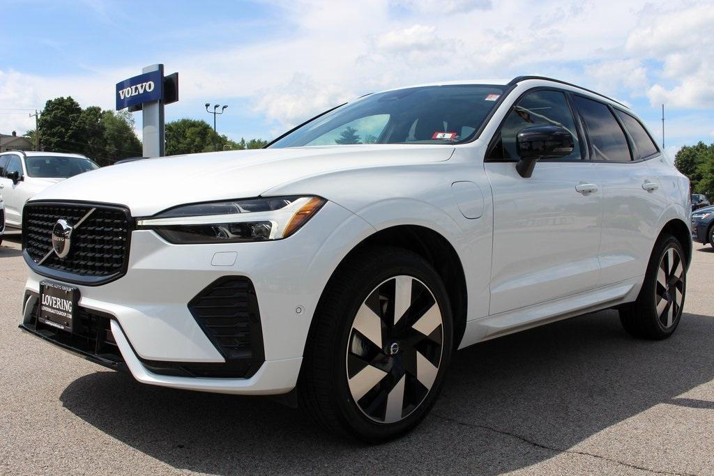 used 2024 Volvo XC60 Recharge Plug-In Hybrid car, priced at $55,987