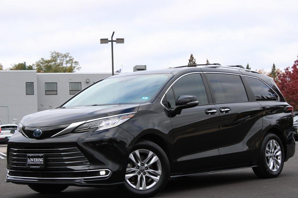 used 2022 Toyota Sienna car, priced at $38,777