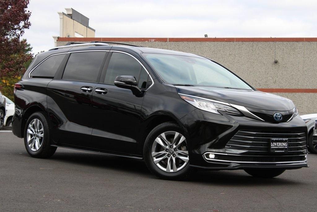 used 2022 Toyota Sienna car, priced at $38,777
