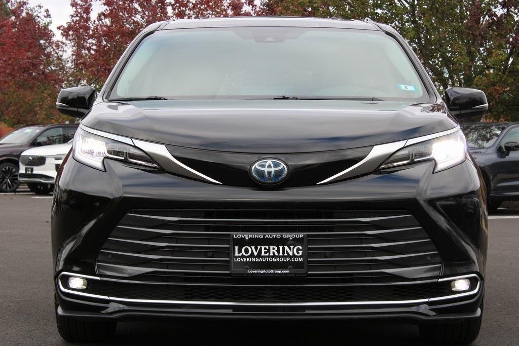 used 2022 Toyota Sienna car, priced at $38,777