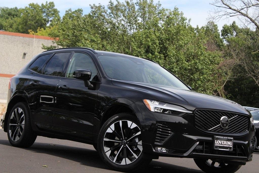 new 2026 Volvo XC60 car, priced at $59,050