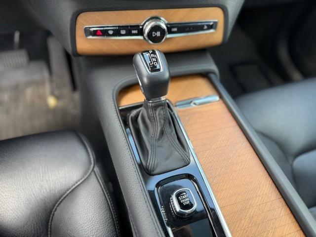 used 2022 Volvo XC90 car, priced at $43,274