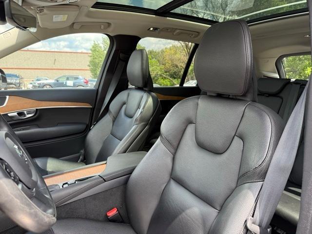 used 2022 Volvo XC90 car, priced at $43,274