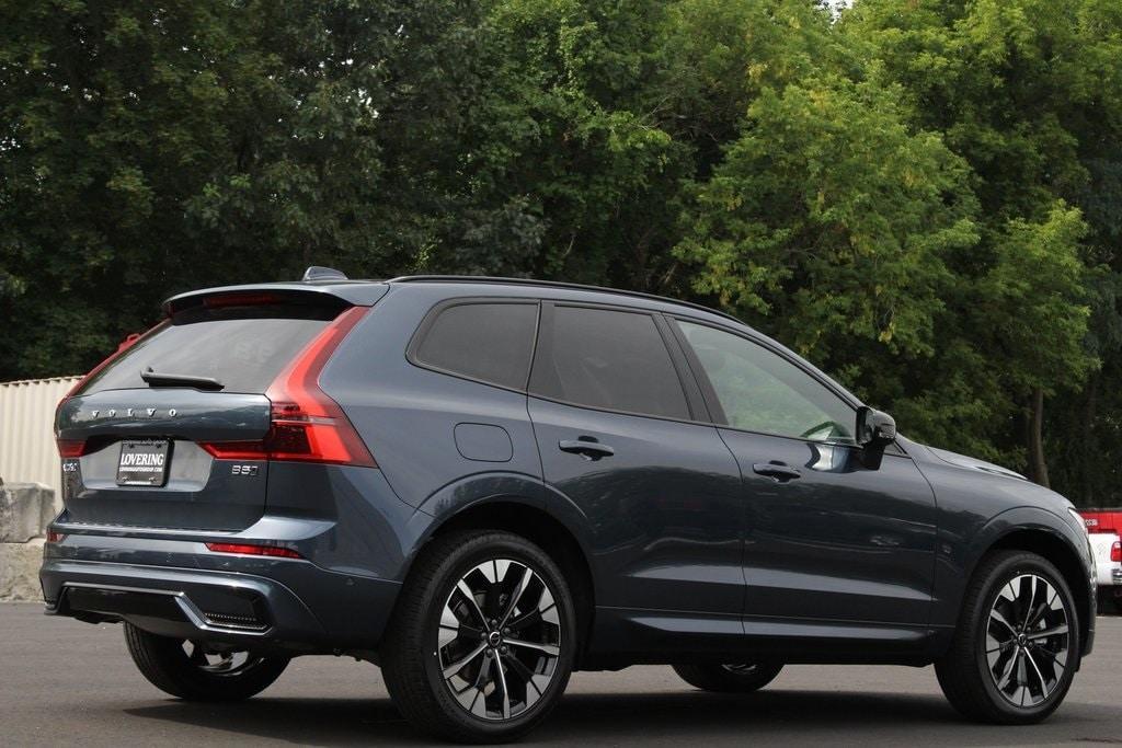 new 2026 Volvo XC60 car, priced at $57,985