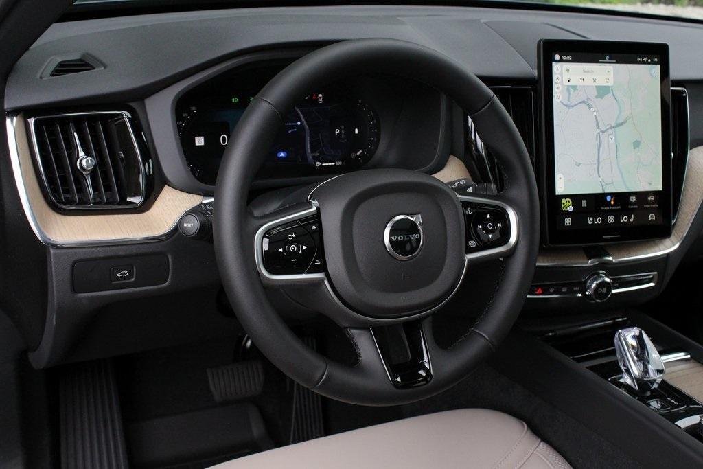 new 2026 Volvo XC60 car, priced at $57,985
