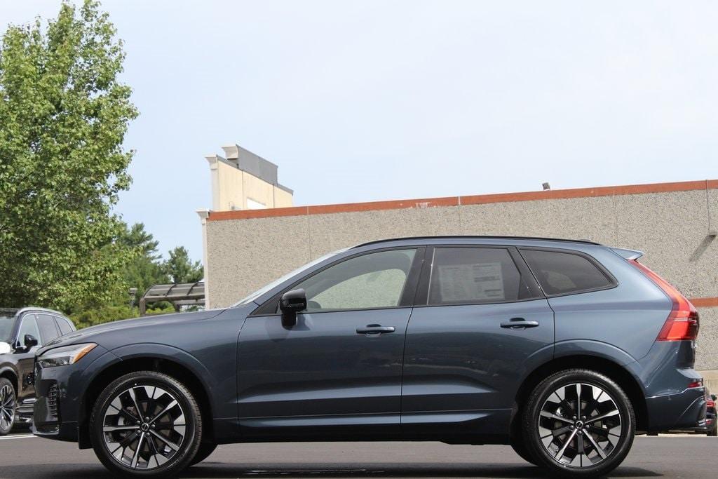new 2026 Volvo XC60 car, priced at $57,985