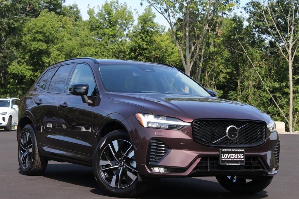 new 2026 Volvo XC60 car, priced at $58,360