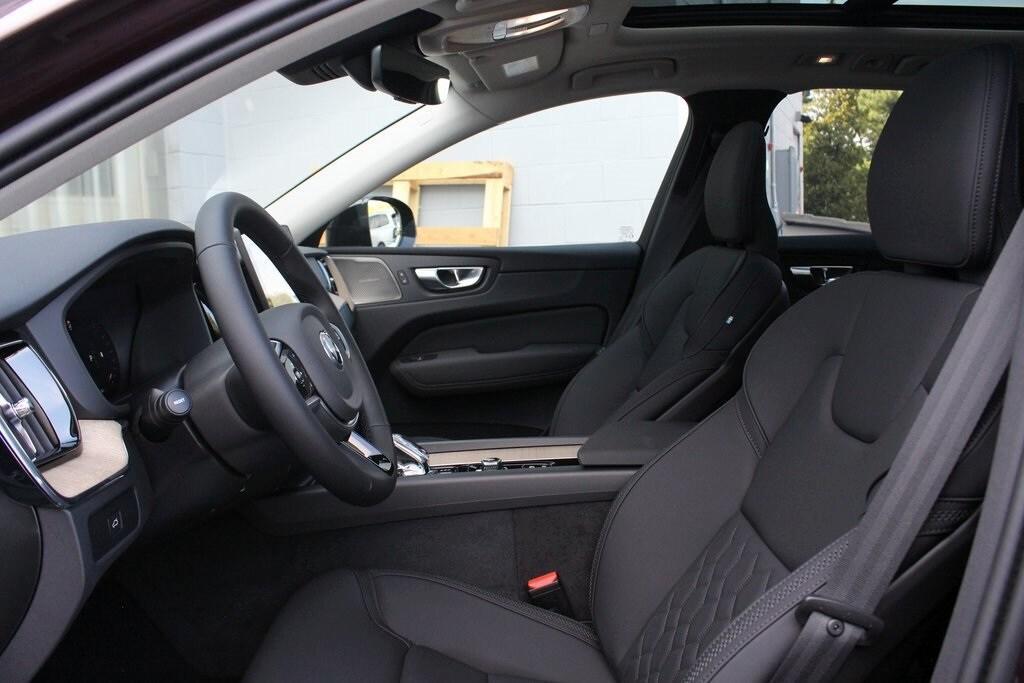 new 2026 Volvo XC60 car, priced at $58,360