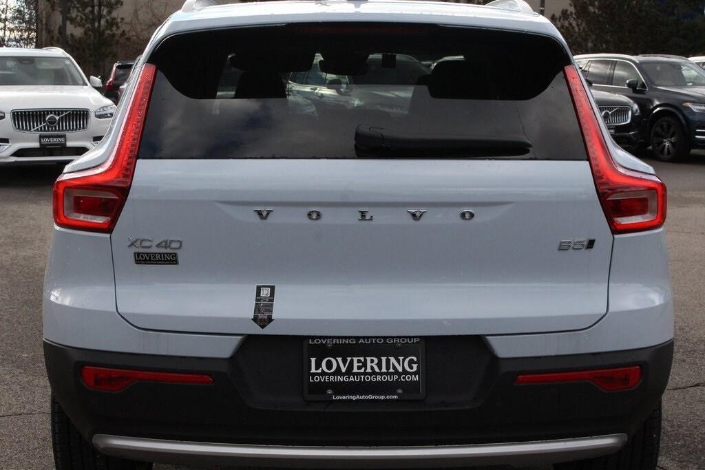 new 2025 Volvo XC40 car, priced at $51,215