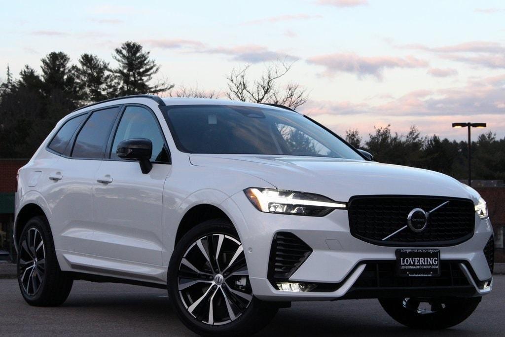 new 2025 Volvo XC60 car