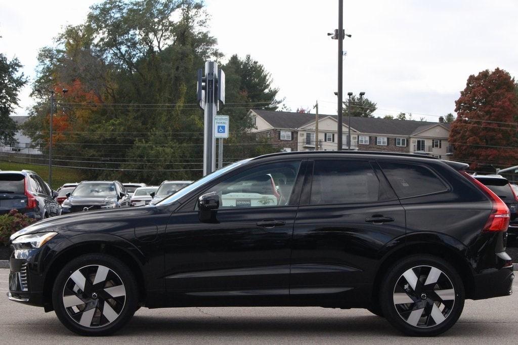 new 2025 Volvo XC60 Plug-In Hybrid car, priced at $66,235