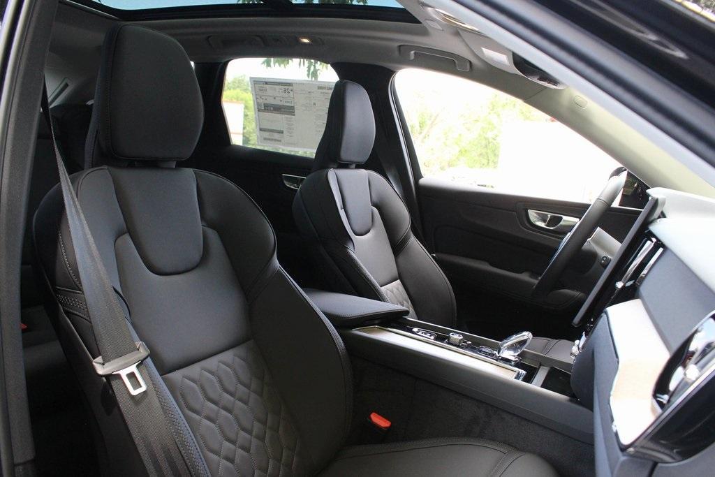 new 2026 Volvo XC60 car, priced at $57,985