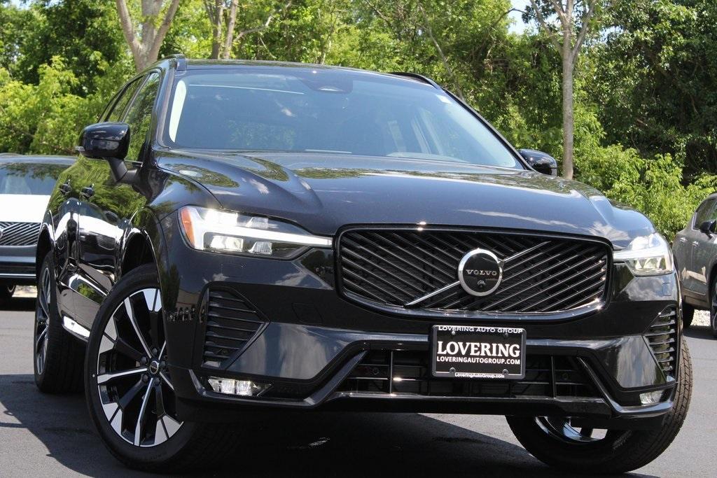 new 2026 Volvo XC60 car, priced at $57,985