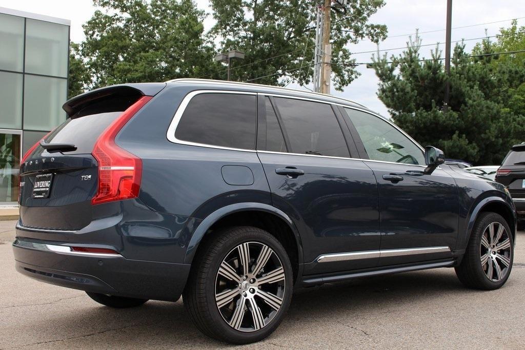 new 2025 Volvo XC90 Plug-In Hybrid car