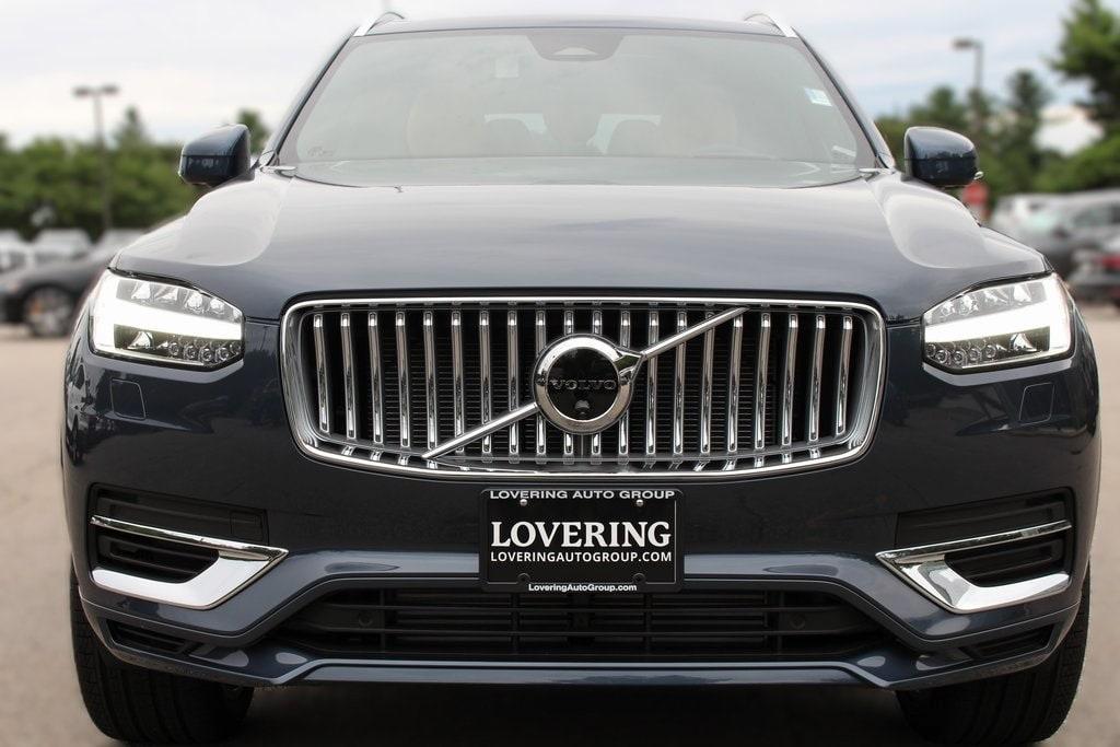 new 2025 Volvo XC90 Plug-In Hybrid car