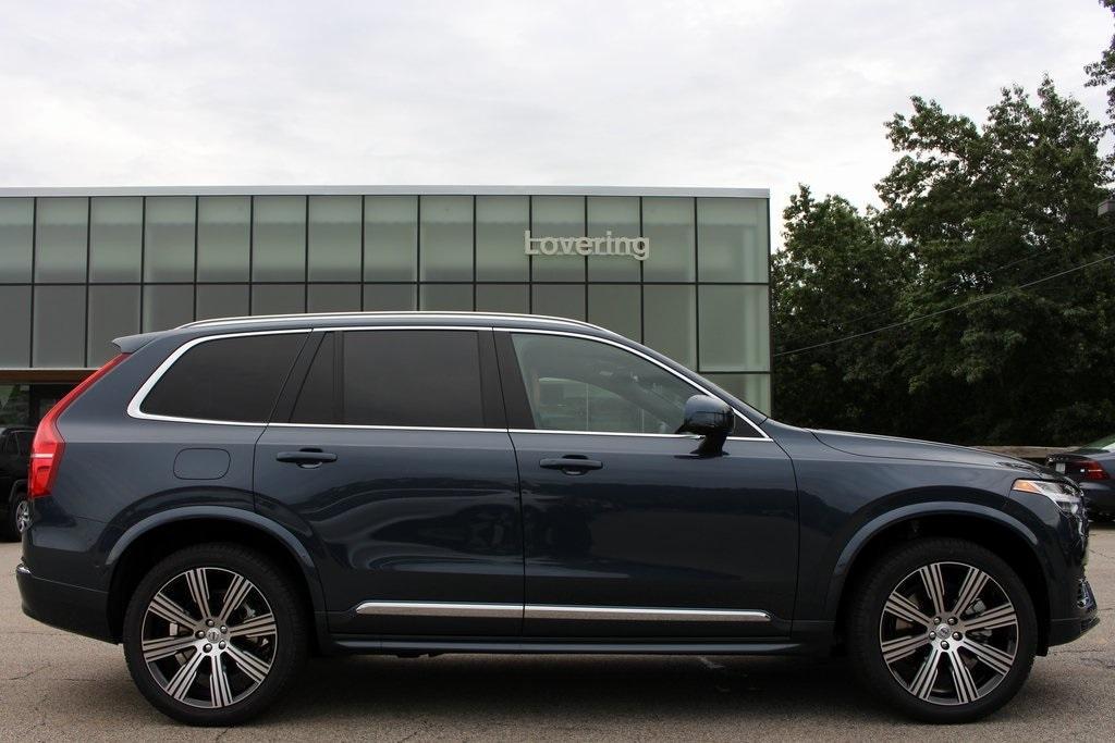 new 2025 Volvo XC90 Plug-In Hybrid car