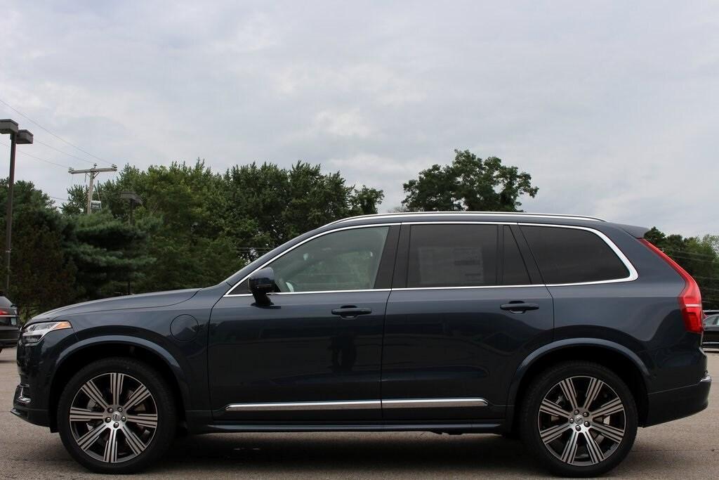 new 2025 Volvo XC90 Plug-In Hybrid car, priced at $79,313