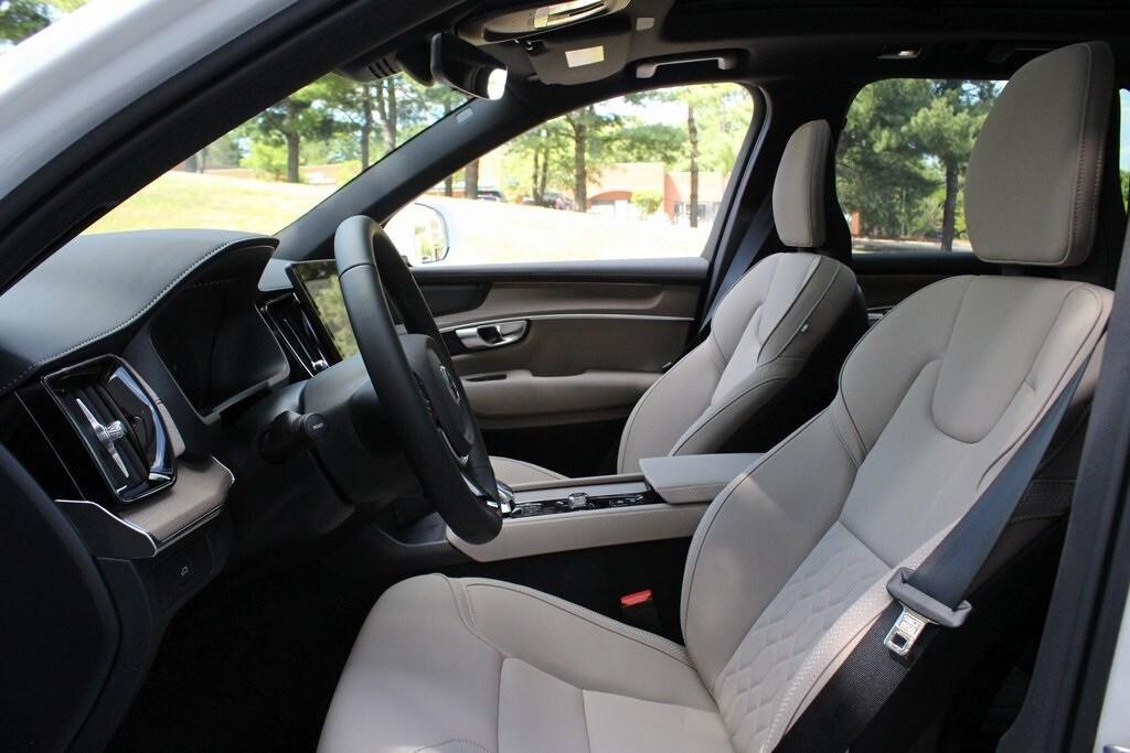 new 2026 Volvo XC90 car, priced at $71,825