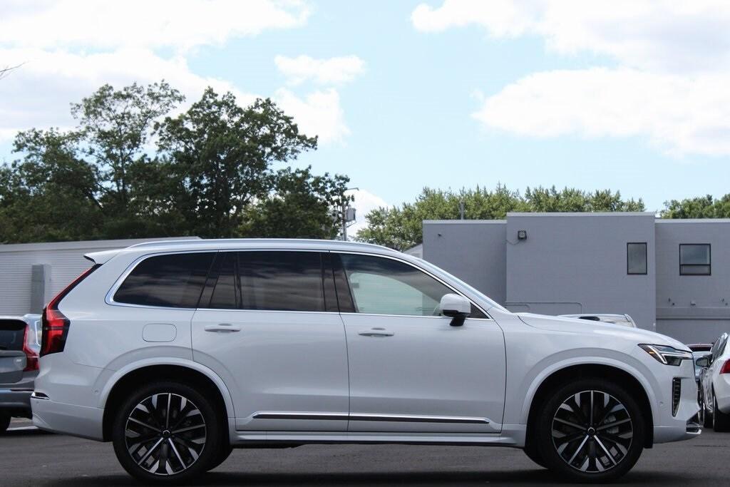 new 2026 Volvo XC90 car, priced at $71,825