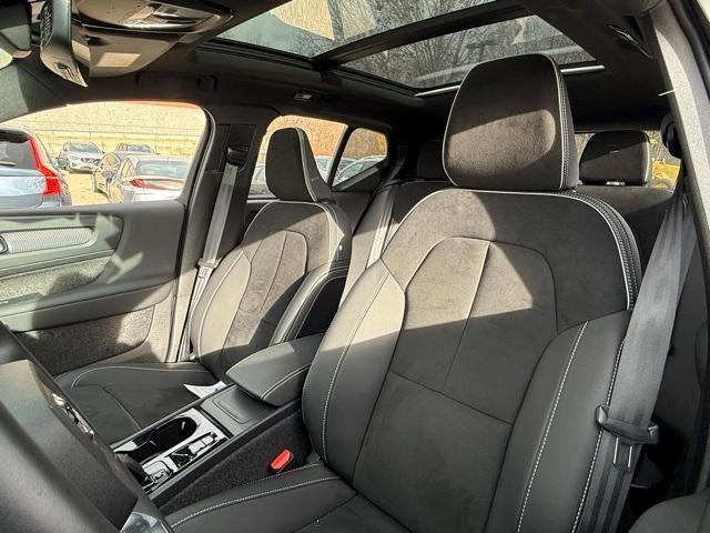 used 2025 Volvo XC40 car, priced at $34,385