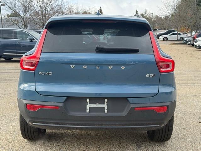 used 2025 Volvo XC40 car, priced at $34,385