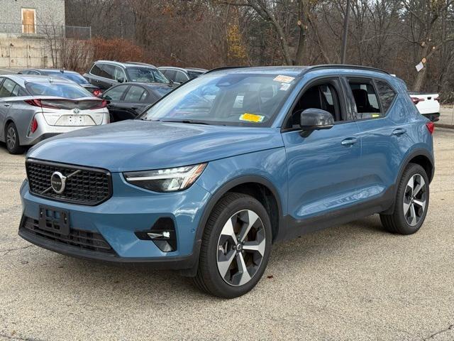 used 2025 Volvo XC40 car, priced at $34,385