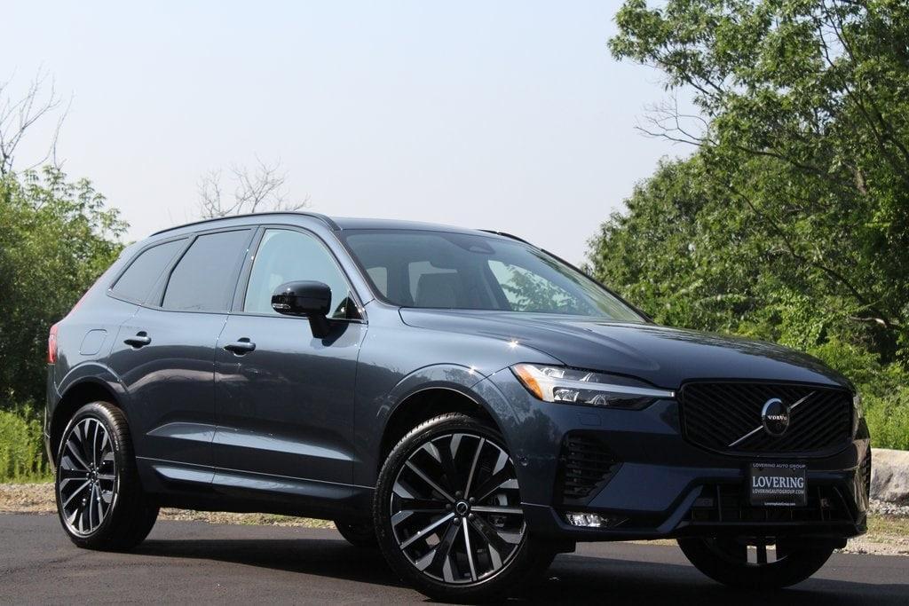new 2026 Volvo XC60 car, priced at $63,935