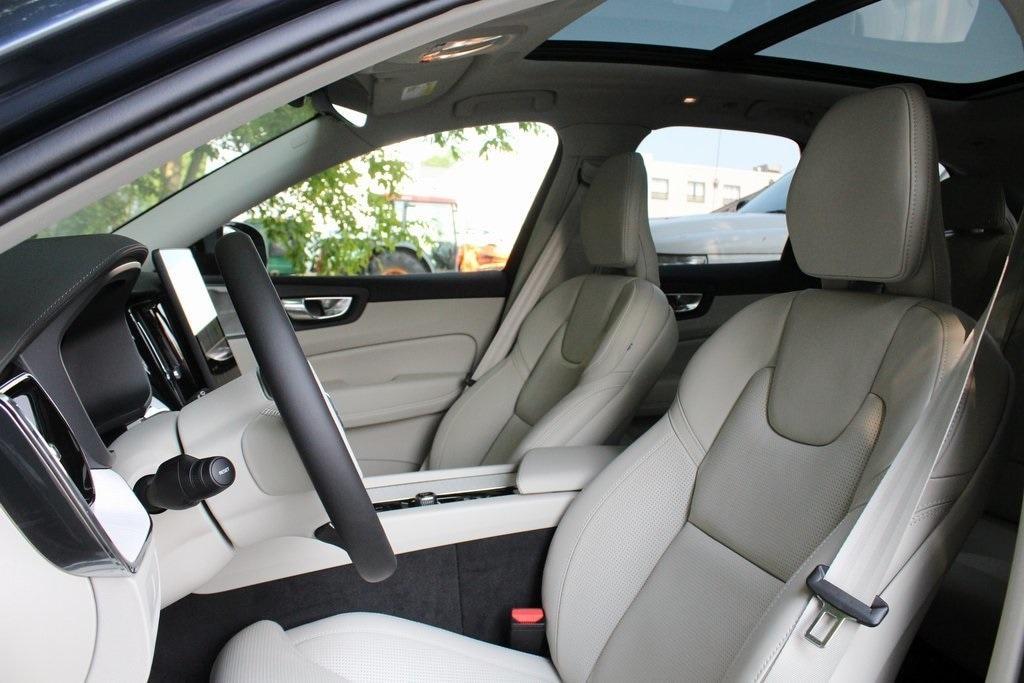 new 2026 Volvo XC60 car, priced at $63,935