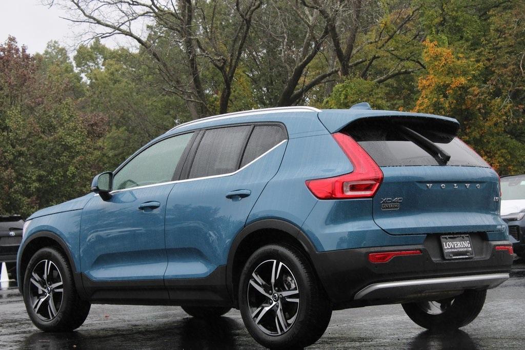 used 2025 Volvo XC40 car, priced at $34,552