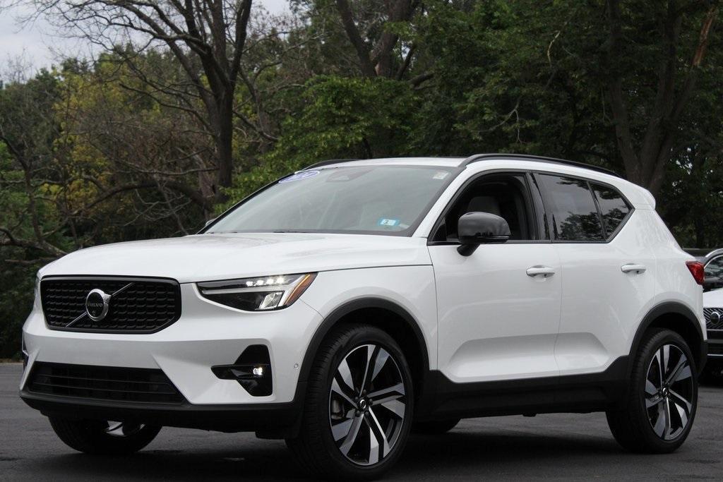 used 2024 Volvo XC40 car, priced at $40,284