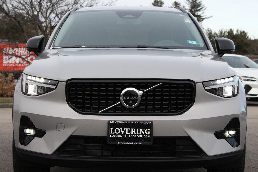 used 2024 Volvo XC40 car, priced at $34,770