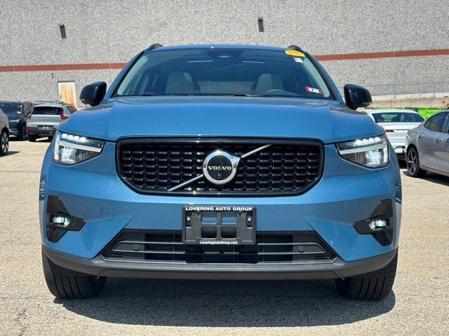 used 2023 Volvo XC40 car, priced at $36,561