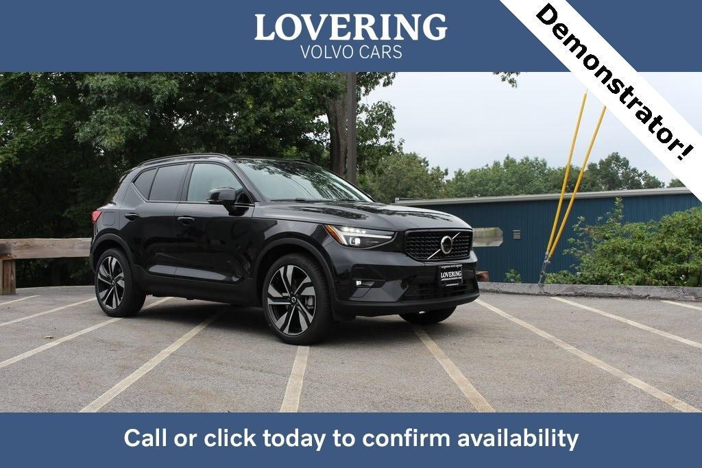 new 2025 Volvo XC40 car, priced at $50,040