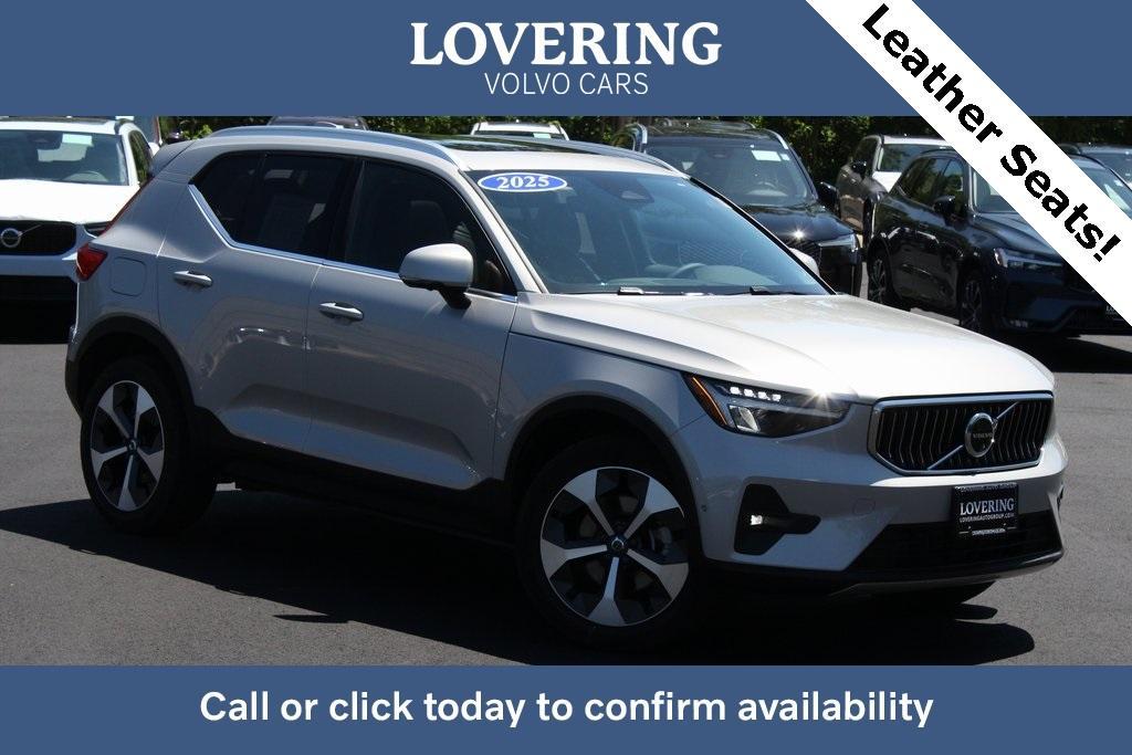 used 2025 Volvo XC40 car, priced at $40,589