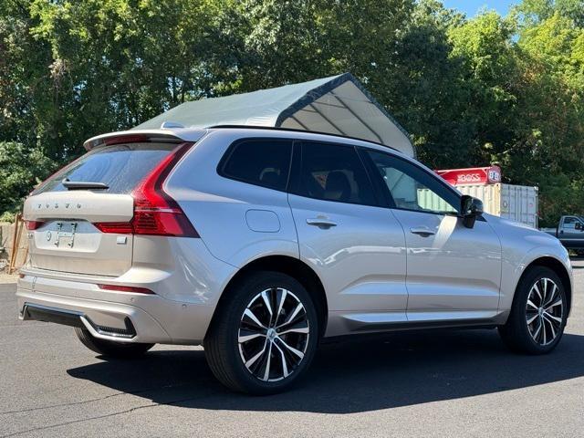 used 2023 Volvo XC60 Recharge Plug-In Hybrid car, priced at $45,623