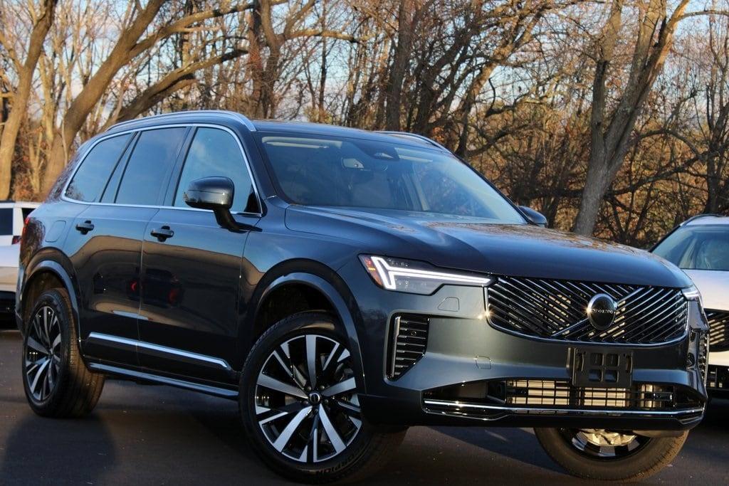 new 2026 Volvo XC90 Plug-In Hybrid car, priced at $77,495