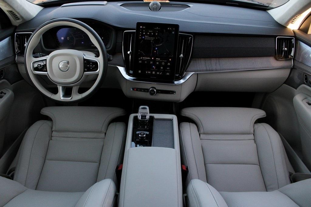 new 2026 Volvo XC90 car, priced at $84,945