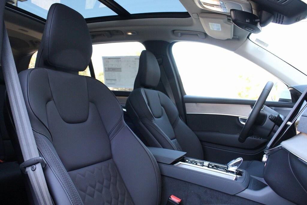 new 2025 Volvo XC90 car, priced at $68,245