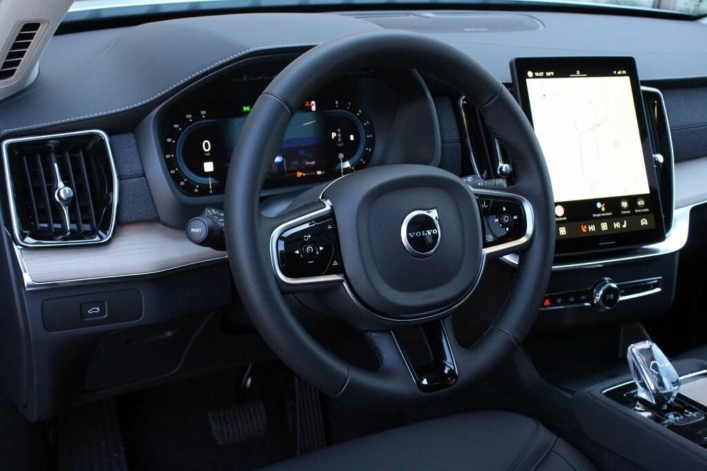 new 2025 Volvo XC90 car, priced at $68,245